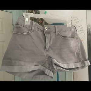 Shorts  Denizen Levi’s  17 w33  Gray